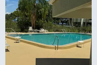4681 1st Street NE #304, Saint Petersburg, FL 33703 - Photo 2