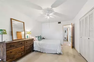 1325 58th St N, Saint Petersburg, FL 33710 - Photo 22