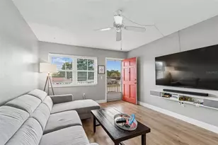 1325 58th St N, Saint Petersburg, FL 33710 - Photo 8