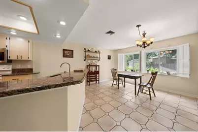 12811 Lake Drive, Largo, FL 33774 - Photo 12