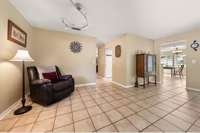 12811 Lake Drive, Largo, FL 33774 - Photo 10