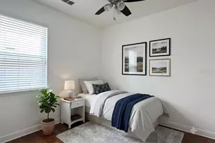 10132 Grand Oak Cir, Madeira Beach, FL 33708 - Photo 14
