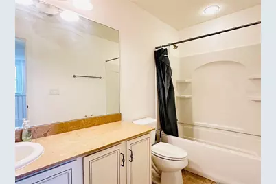 10132 Grand Oak Circle, Madeira Beach, FL 33708 - Photo 28