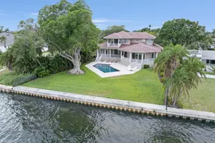 5918 Bahama Shores Dr S, Saint Petersburg, FL 33705 - Photo 46