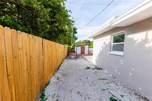 1574 Souvenir Dr, Clearwater, FL 33755 - Photo 86