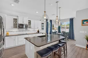 8114 Artisan Cir, Seminole, FL 33777 - Photo 22