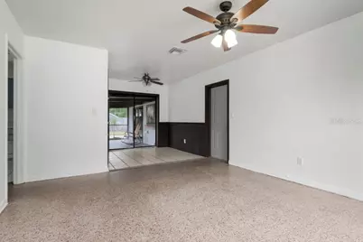 8709 N Renfrew Place, Tampa, FL 33604 - Photo 8