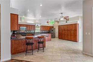 12408 Kanawha Dr, Weeki Wachee, FL 34614 - Photo 28
