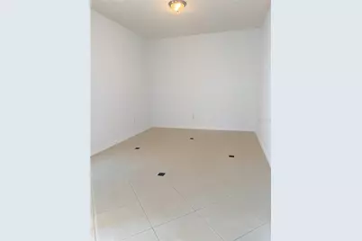 6759 Krenson Oaks Circle, Lakeland, FL 33810 - Photo 4