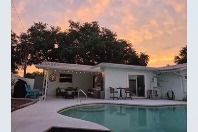 704 23rd Street SW, Largo, FL 33770 - Photo 12