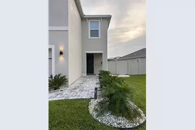 32804 Brooks Hawk Ln, Wesley Chapel, FL 33543 - Photo 2