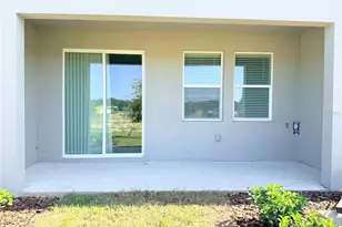 36162 Obsidion Ln, Zephyrhills, FL 33541 - Photo 22