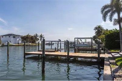 440 Palm Island SE, Clearwater Beach, FL 33767 - Photo 42