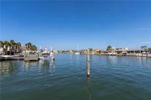 440 Palm Island SE, Clearwater Beach, FL 33767 - Photo 40