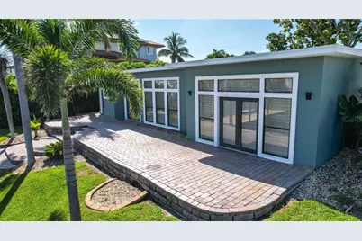 440 Palm Island SE, Clearwater Beach, FL 33767 - Photo 8