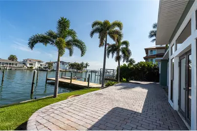 440 Palm Island SE, Clearwater Beach, FL 33767 - Photo 46