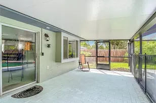 2041 Shadow Pine Dr, Brandon, FL 33511 - Photo 16