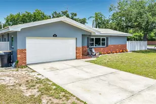 2198 Academy Dr, Clearwater, FL 33764 - Photo 4