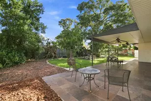 2705 Silver Lake Ave, Tampa, FL 33614 - Photo 44