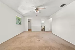 2705 Silver Lake Ave, Tampa, FL 33614 - Photo 28