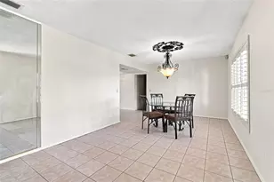 2705 Silver Lake Ave, Tampa, FL 33614 - Photo 20