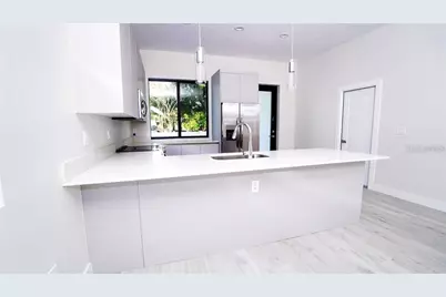 404 E Seward Street, Tampa, FL 33604 - Photo 6