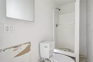 8500 N Blvd, Tampa, FL 33604 - Photo 32