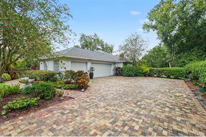 2950 St Andrews Boulevard, Tarpon Springs, FL 34688 - Photo 2