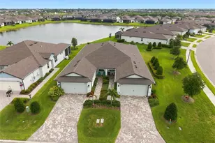 10208 Coastal Shrs Dr, Parrish, FL 34219 - Photo 1