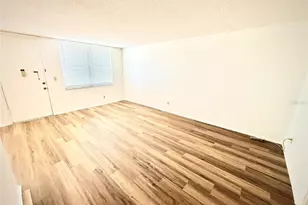4880 Locust St NE, Saint Petersburg, FL 33703 - Photo 6