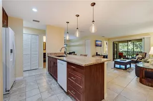 3001 58th Ave S, Saint Petersburg, FL 33712 - Photo 8