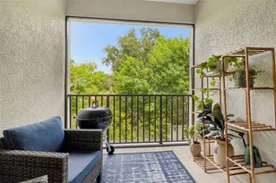 852 Tennyson Mill Cir, Tampa, FL 33619 - Photo 16