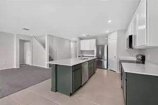 6708 Devlin Ln, Wesley Chapel, FL 33545 - Photo 10