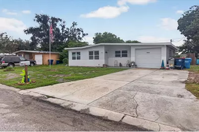 10538 Agate Court, Port Richey, FL 34668 - Photo 4