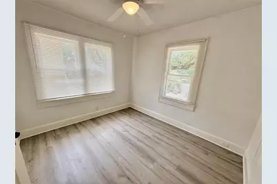 1135 Highland Street N #7, Saint Petersburg, FL 33701 - Photo 2