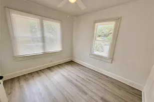 1135 Highland St N, Saint Petersburg, FL 33701 - Photo 2