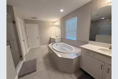 18071 Aero Avenue, Land O Lakes, FL 34638 - Photo 18