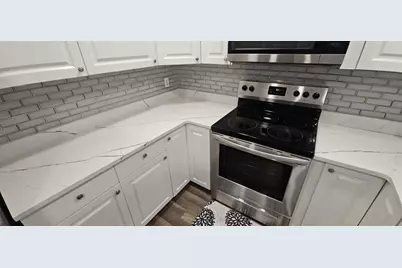 2055 Dodge Street, Clearwater, FL 33760 - Photo 10