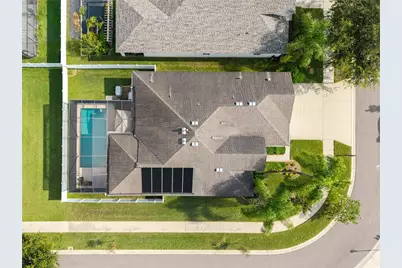 220 Parsons Woods Drive, Seffner, FL 33584 - Photo 8