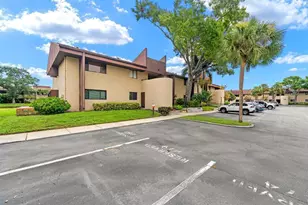 875 S Village Dr N, Saint Petersburg, FL 33716 - Photo 40