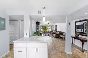 875 S Village Dr N, Saint Petersburg, FL 33716 - Photo 22