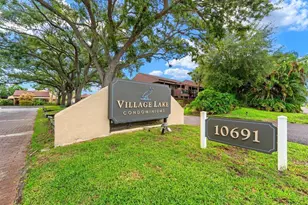 875 S Village Dr N, Saint Petersburg, FL 33716 - Photo 32
