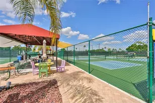 970 Pembroke Point Way, Sun City Center, FL 33573 - Photo 58