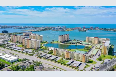 4575 Cove Circle #309, Saint Petersburg, FL 33708 - Photo 2
