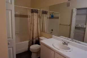 5620 Pinnacle Heights Cir, Tampa, FL 33624 - Photo 12