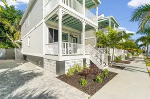 324 6th St E, Bradenton, FL 34208 - Photo 26