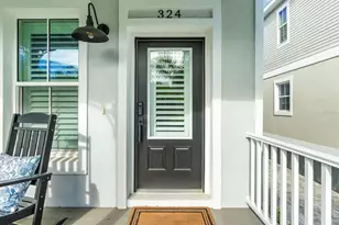 324 6th St E, Bradenton, FL 34208 - Photo 28