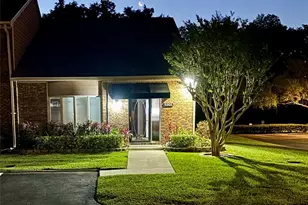 5301 Bradbury Ct, Tampa, FL 33624 - Photo 2