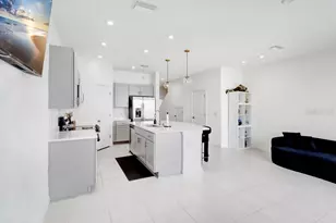 2301 Alee Ln, Wesley Chapel, FL 33543 - Photo 10