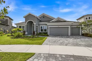 5254 Wolf Crk Dr, Apollo Beach, FL 33572 - Photo 4